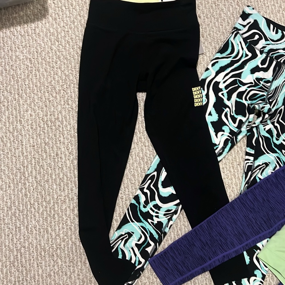 Extra small workout bundle NWT - image 2